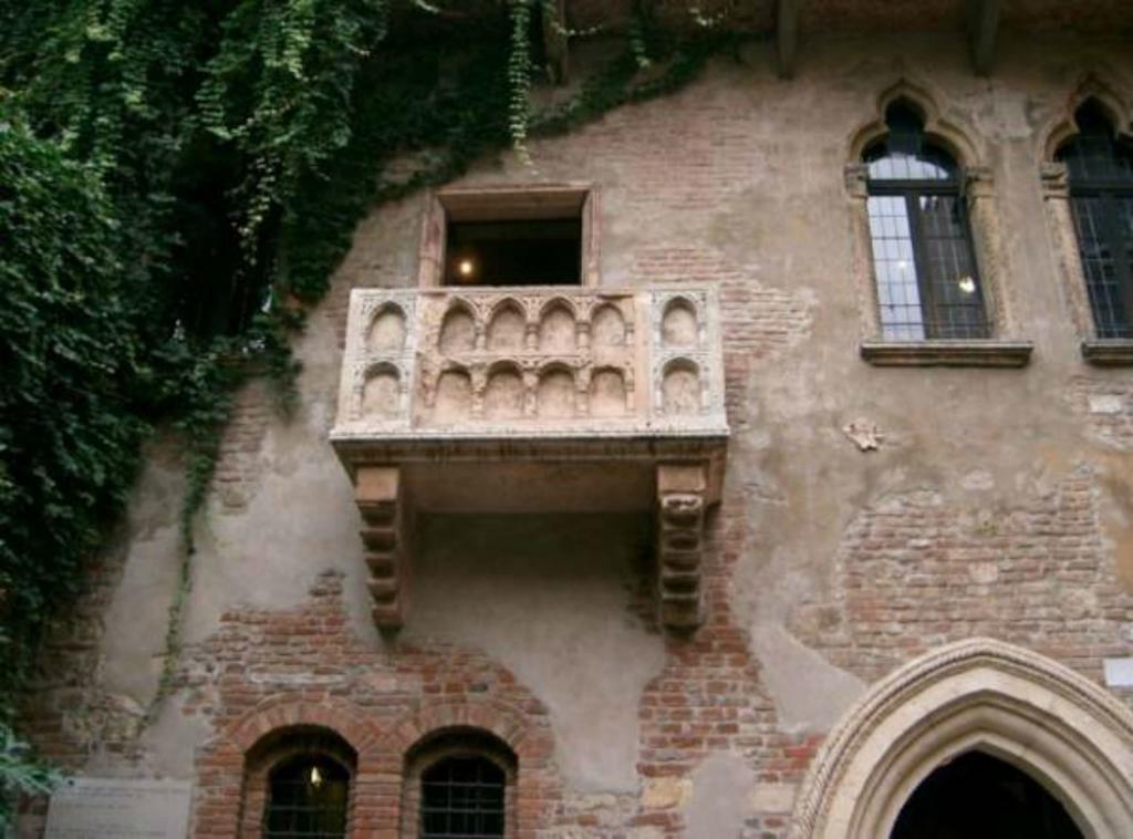 Residenza Alla Piazzetta Vérone Extérieur photo